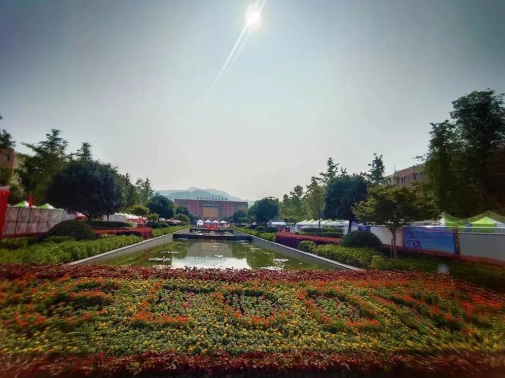 Колледж «Сиван» (Юго-Западный университет Цзяотун), фото 4
