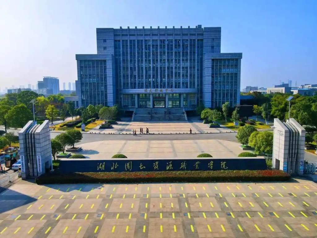 Хубэйский профессиональный колледж «Готуцзыюань», фото 3