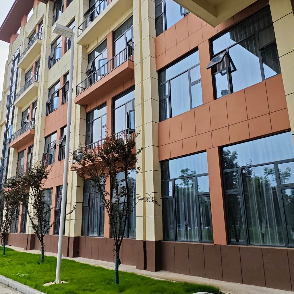 Хуайхуаский профессионально-технический колледж, фото 3