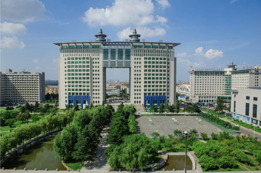 Чанчуньский технологический университет, фото 4