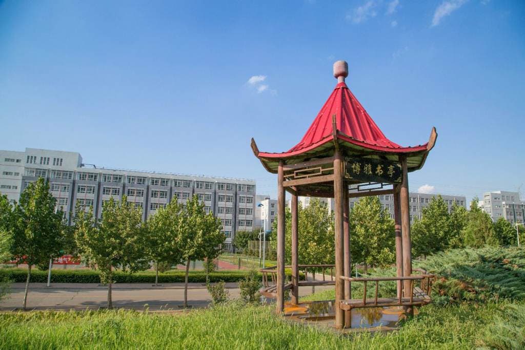 Колледж «Цзитан» (Северо-Китайский технологический университет), фото 3