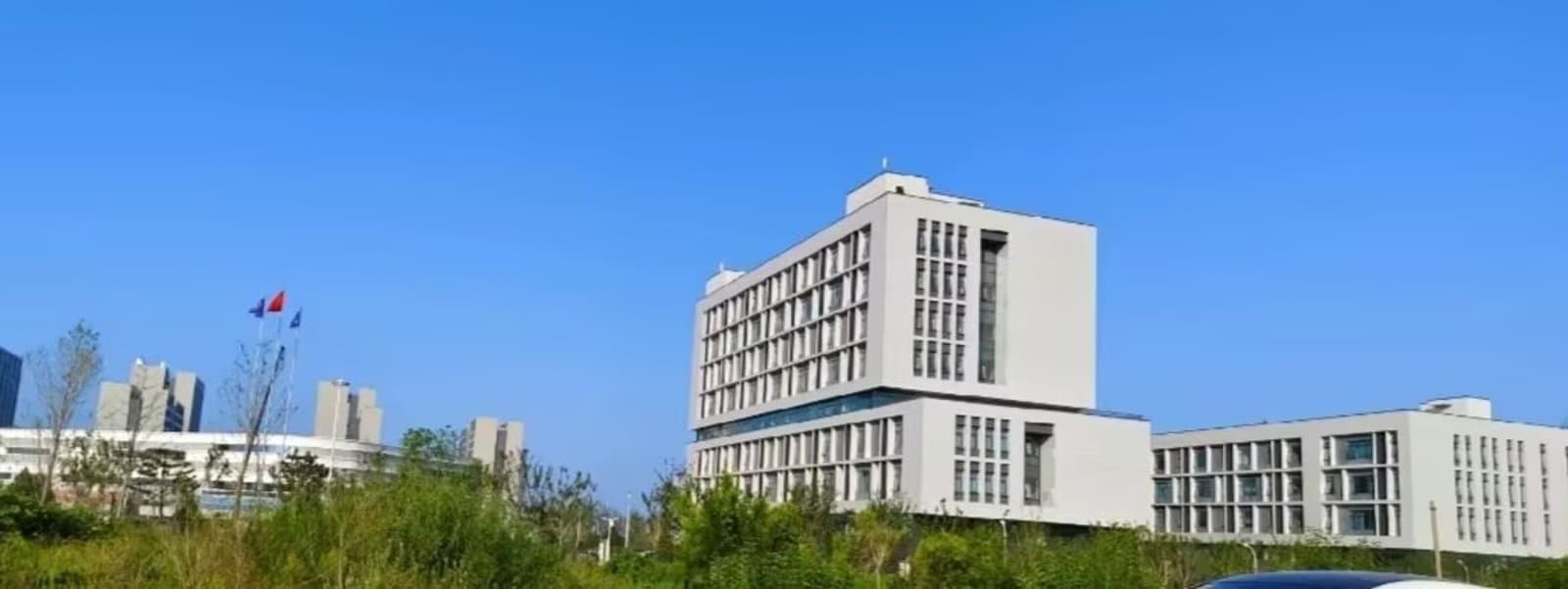 Яньтайский институт науки и технологий, фото 3