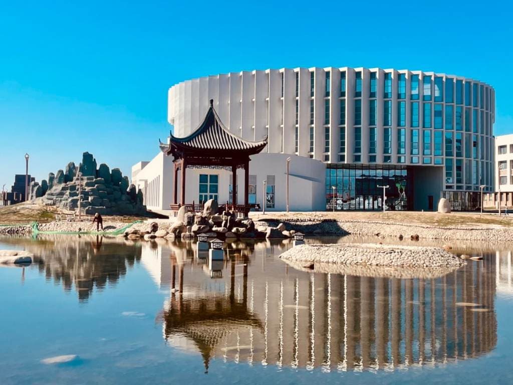 Синьцзянский энергетический железнодорожный профессионально-технический университет, фото 4