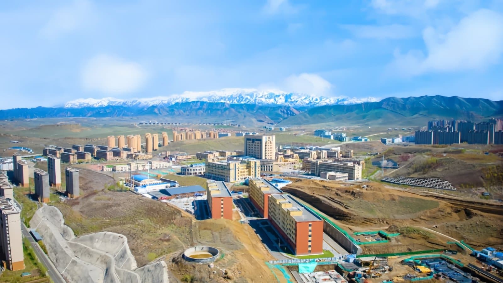 Синьцзянский педагогический университет, фото 4