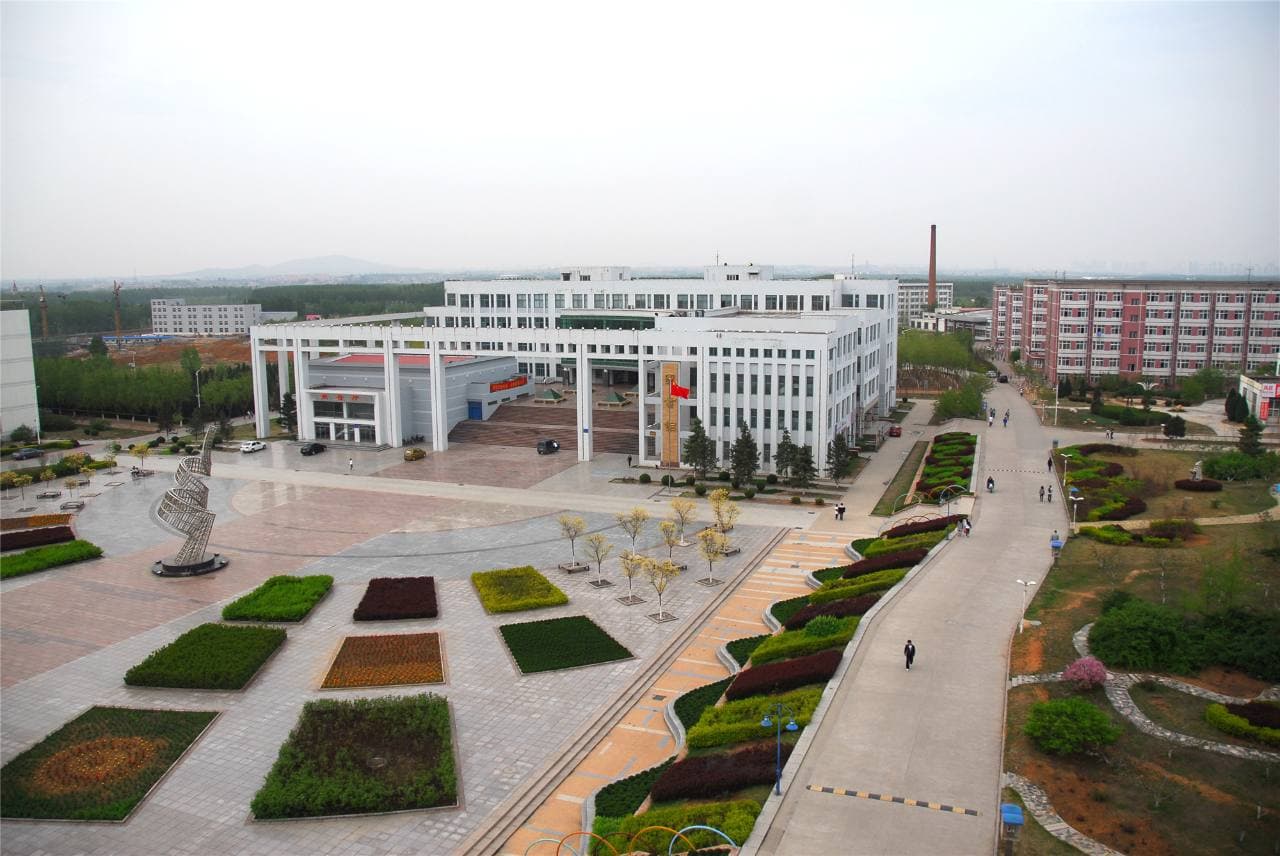 Циньхуандаоский профессионально-технический колледж, фото 4