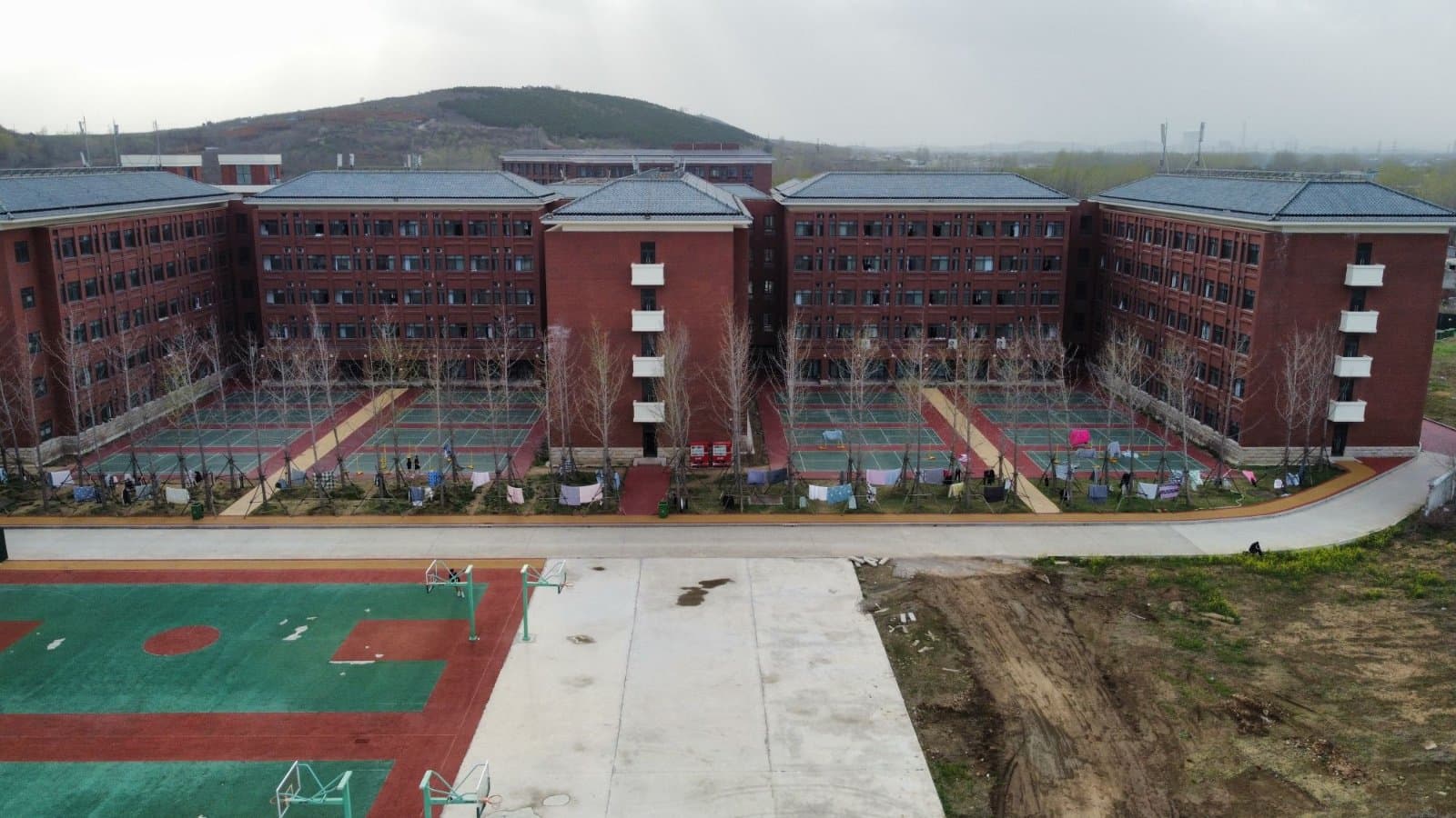 Pingdingshan Science and Technology Vocational College, фото 3