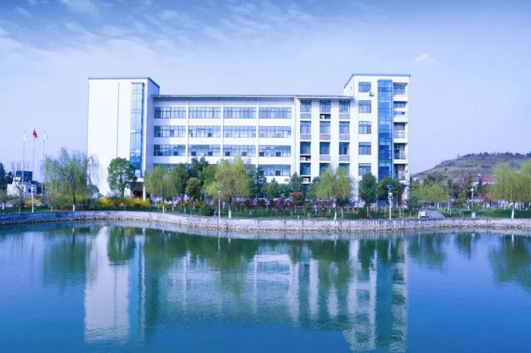 Сянянский профессионально-технический университет, фото 4