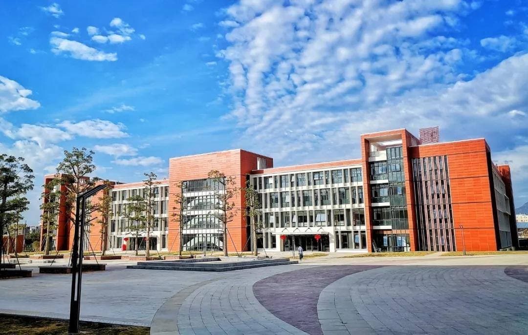 Профессионально-технический колледж «Мэйчжоувань», фото 4