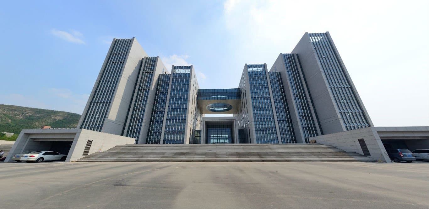 Кампус Шаньдунский педагогический университет